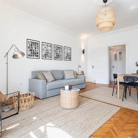 Neo Rooftop With Ac Apartmán *